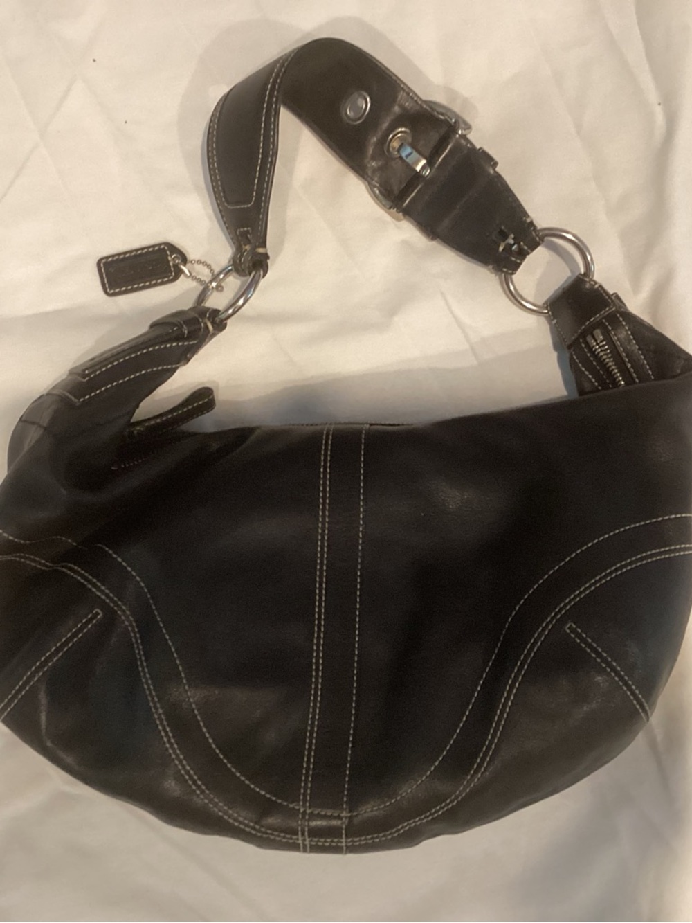 Coach Black Leather Hobo Shoulder Bag with cream Contrast Stitching - Picture 2 of 8